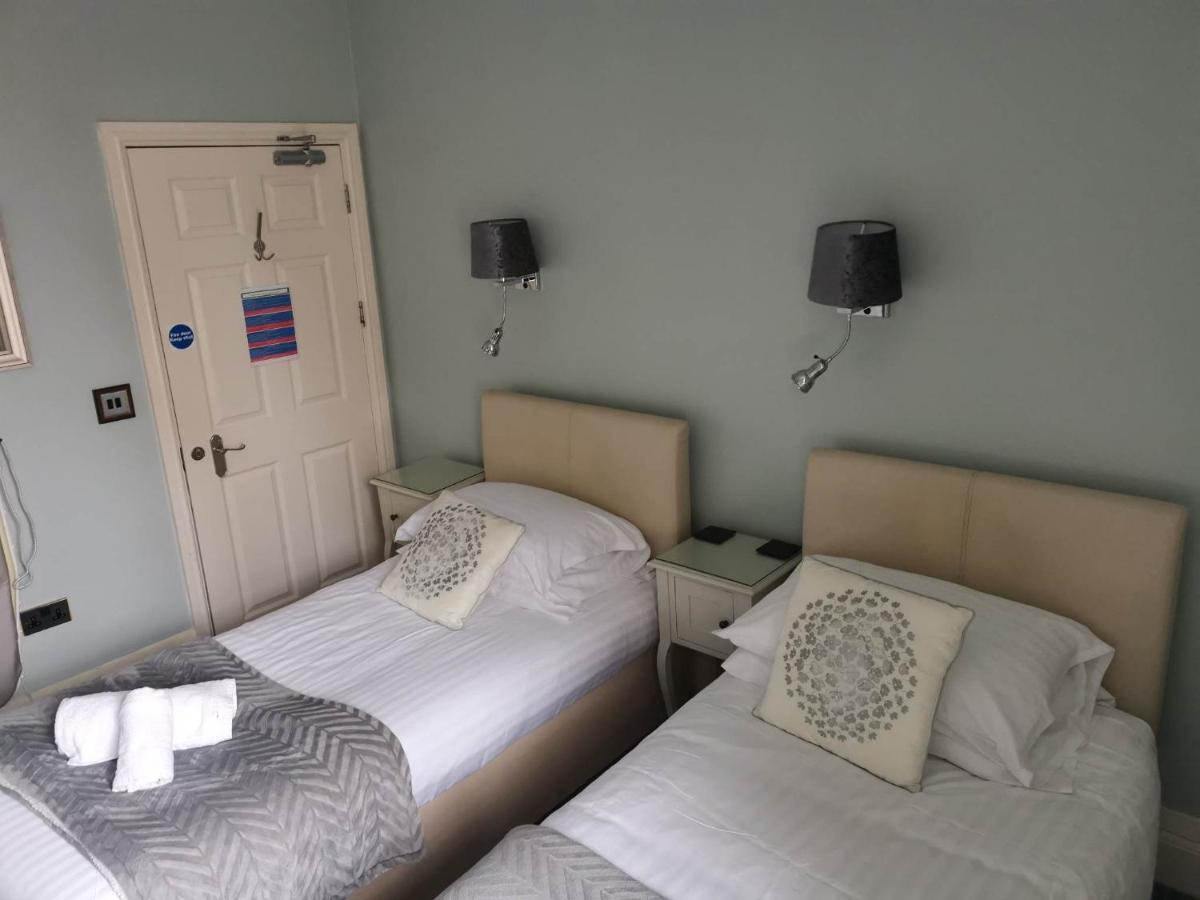 Llety Teifi Guest House Cardigan Εξωτερικό φωτογραφία
