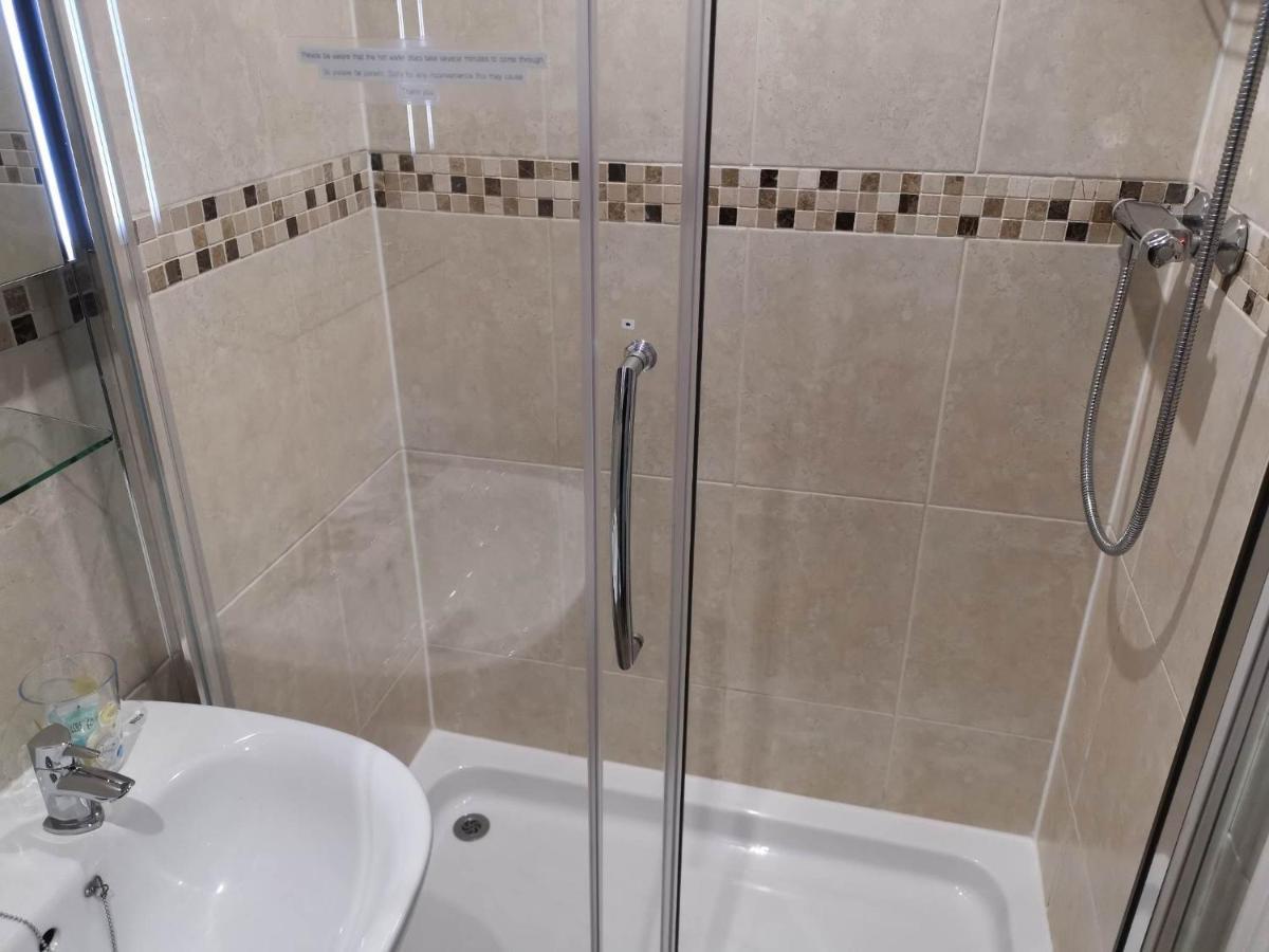Llety Teifi Guest House Cardigan Εξωτερικό φωτογραφία