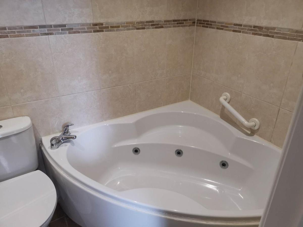 Llety Teifi Guest House Cardigan Εξωτερικό φωτογραφία